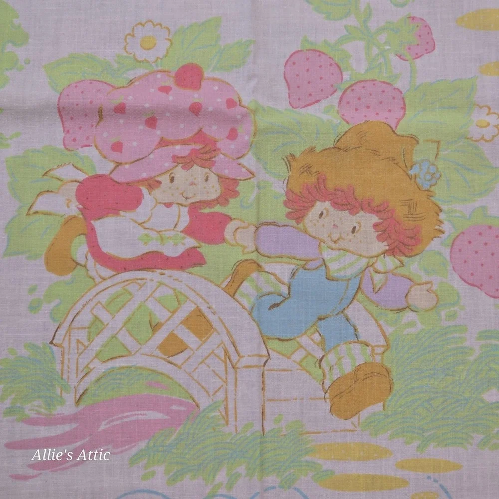 Vintage Strawberry Shortcake Friends Twin Sheet Set Fitted Flat Pillow Case 3 Pc